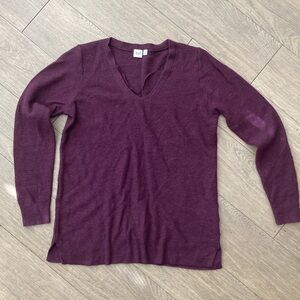 GAP Sweater